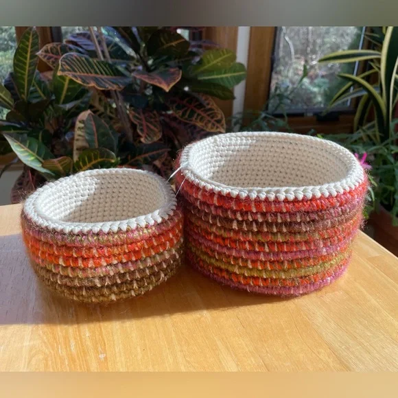 2 new round hand crocheted baskets. Use in any room - Picture 3 of 11